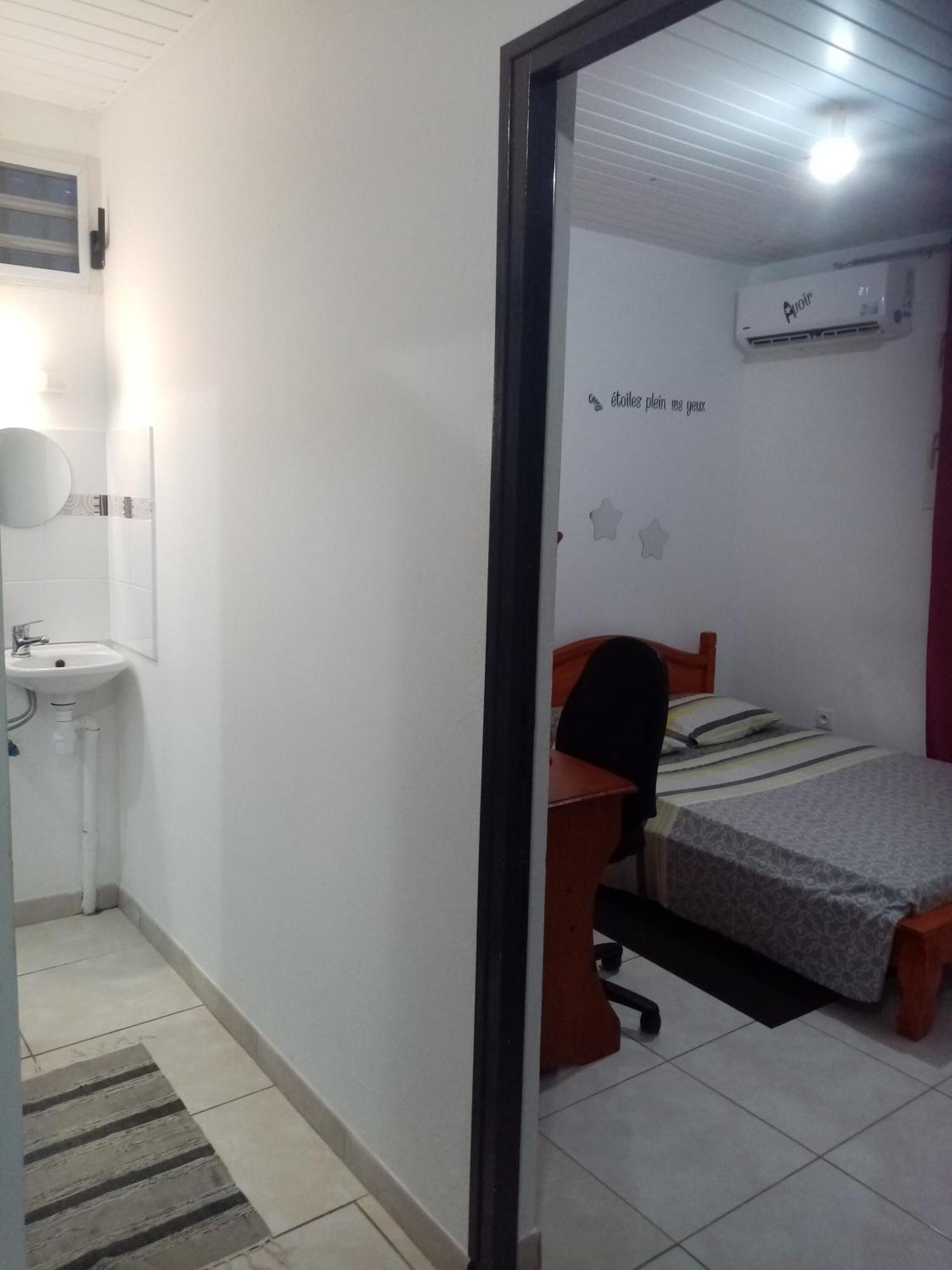 Le T2 Tranquille Apartment Kourou Exterior foto